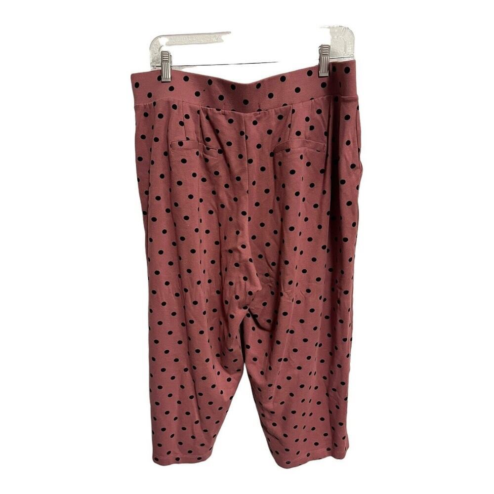 Torrid women's gaucho pants pink with black polka dot  size 1x - Picture 2 of 3